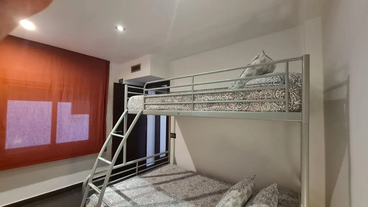 Hauzify I Apartament Martin Lloret de Mar 0*,